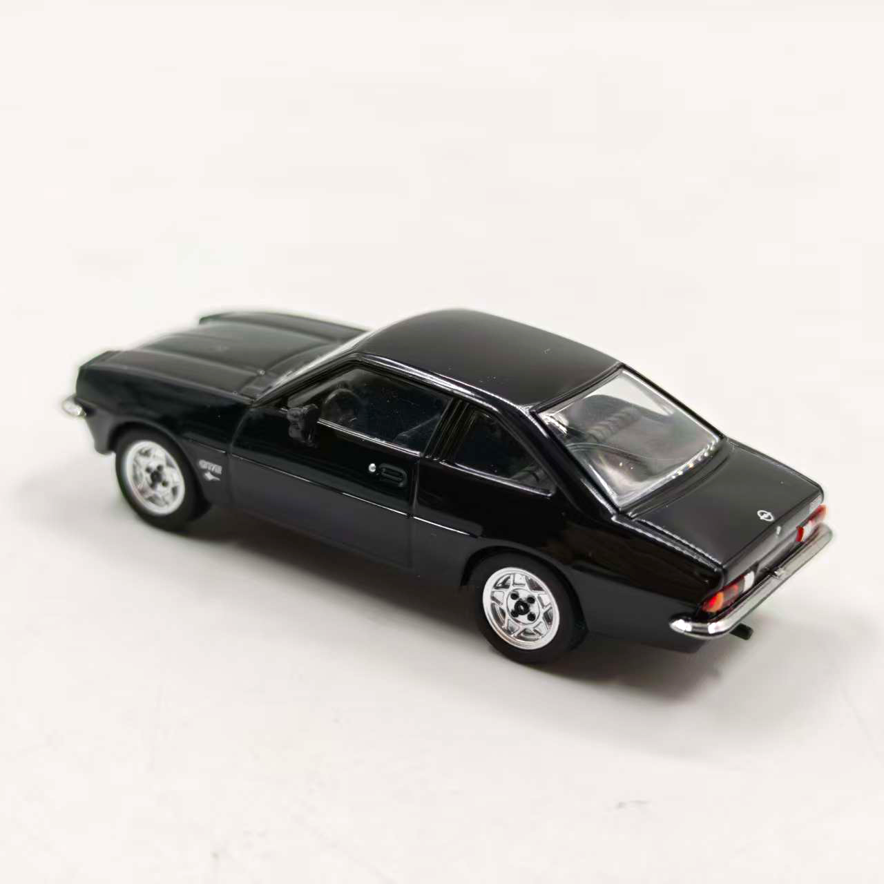 1/87スケール オペル GT/E スポーツ サンドテーブル - Vintage Collectible & Vintage Dolls のレビューと価格