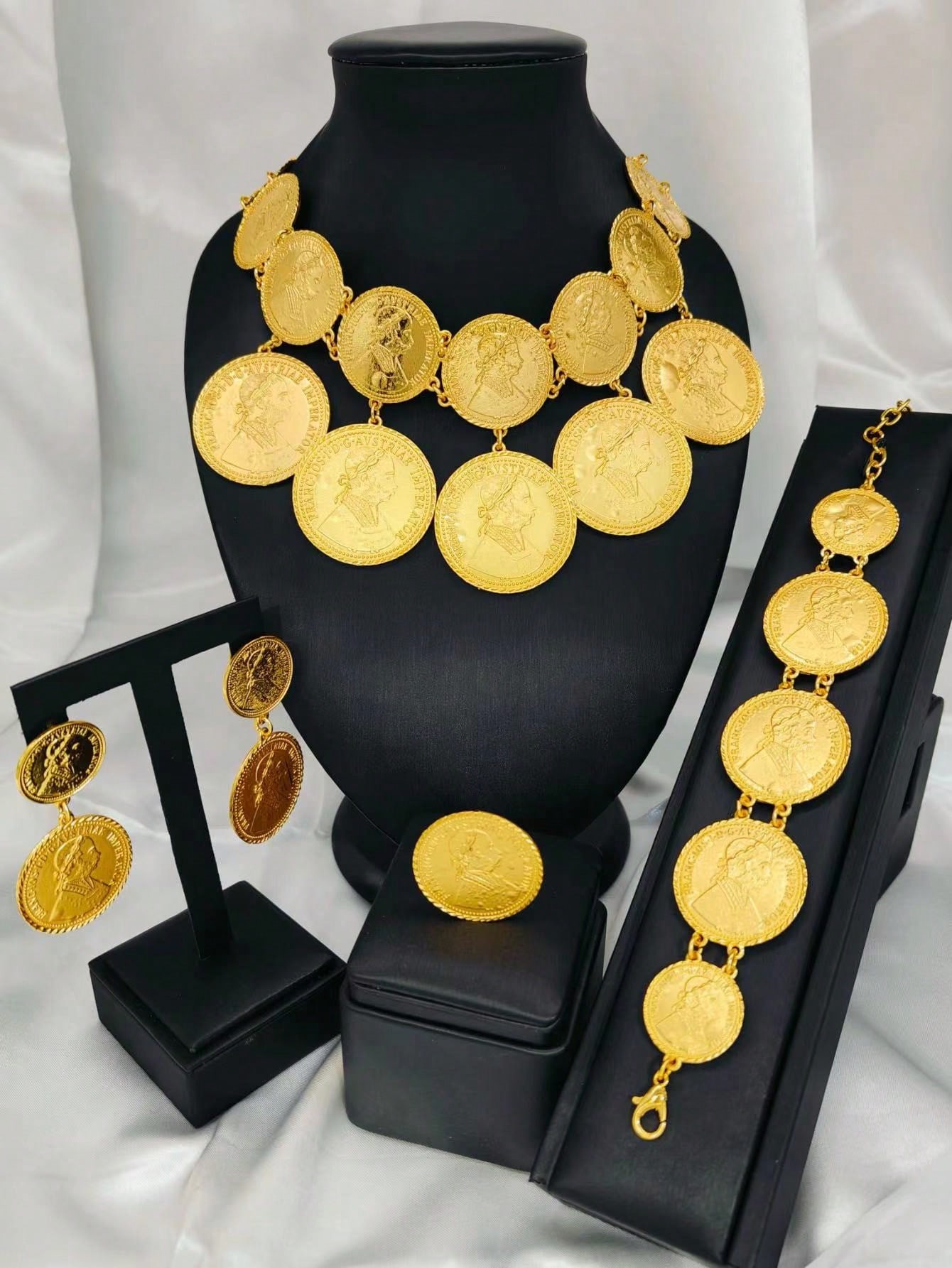 女性のためのゴールドカラーのナイジェリアのジュエリーセット, - Vintage Collectible Coins のレビューと価格