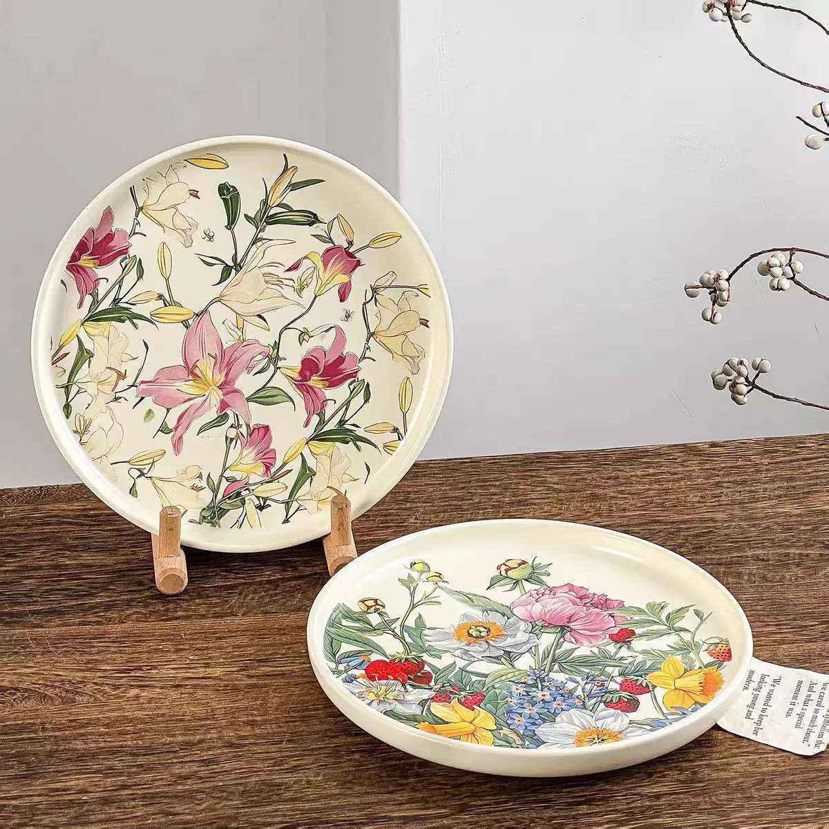 クリエイティブでロマンチックな花柄セラミックプレート、8イン - Vintage Collectible Dishes のレビューと価格