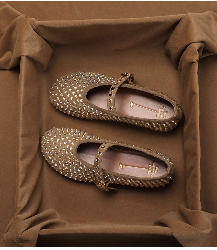 SHOEBOX レディースサマーコレクション用ラインストーン - Vintage Collectible Shoes のレビューと価格