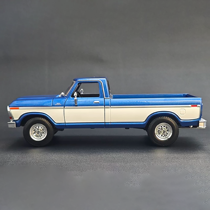 (約27.6 * 10.5 * 9.7 cm) Maisto - Vintage Collectibles Toys のレビューと価格